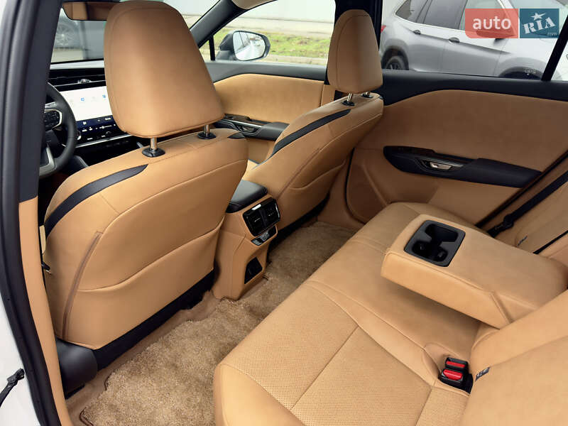 Внедорожник / Кроссовер Lexus RZ 2023 в Киеве фото 46 Внедорожник / Кроссовер Lexus RZ 2023 в Киеве