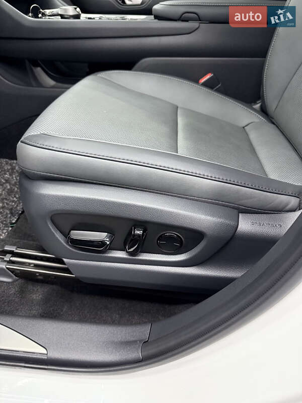 Внедорожник / Кроссовер Lexus RZ 2024 в Кривом Роге