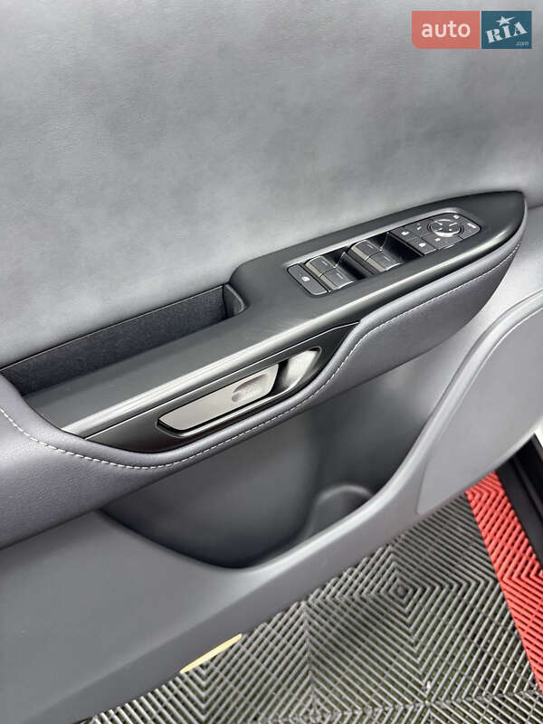 Внедорожник / Кроссовер Lexus RZ 2024 в Кривом Роге