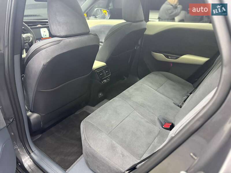 Внедорожник / Кроссовер Lexus RZ 2024 в Черновцах