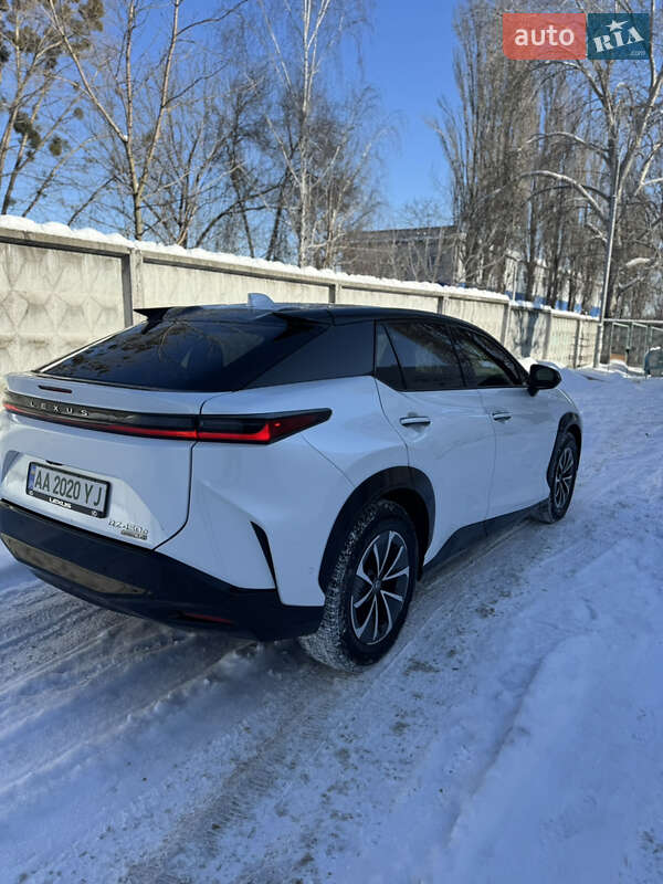 Внедорожник / Кроссовер Lexus RZ 2023 в Киеве