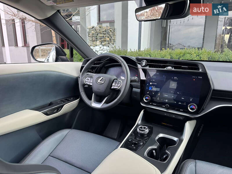 Позашляховик / Кросовер Lexus RZ 2024 в Стрию