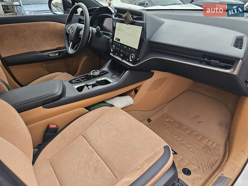 Позашляховик / Кросовер Lexus RZ 2023 в Одесі фото 13 Позашляховик / Кросовер Lexus RZ 2023 в Одесі