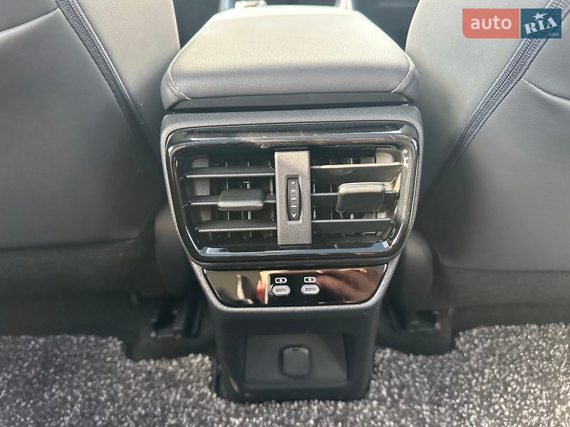 Позашляховик / Кросовер Lexus RZ 2024 в Києві