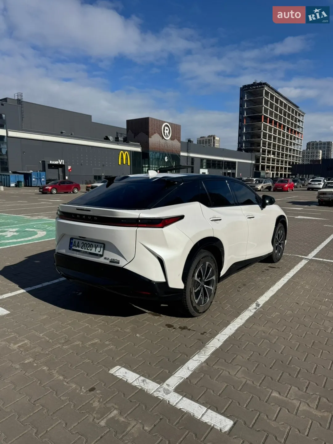 2023 Lexus RZ - мініатюра 9