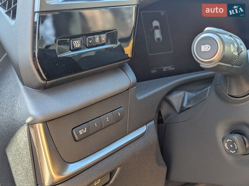 Внедорожник / Кроссовер Lexus RZ 2023 в Киеве фото 31 Внедорожник / Кроссовер Lexus RZ 2023 в Киеве