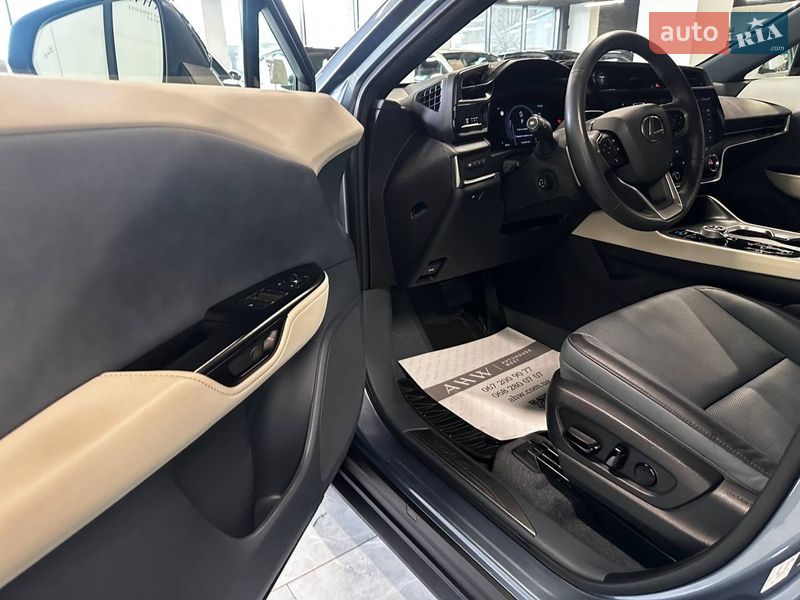 Позашляховик / Кросовер Lexus RZ 2023 в Львові фото 14 Позашляховик / Кросовер Lexus RZ 2023 в Львові