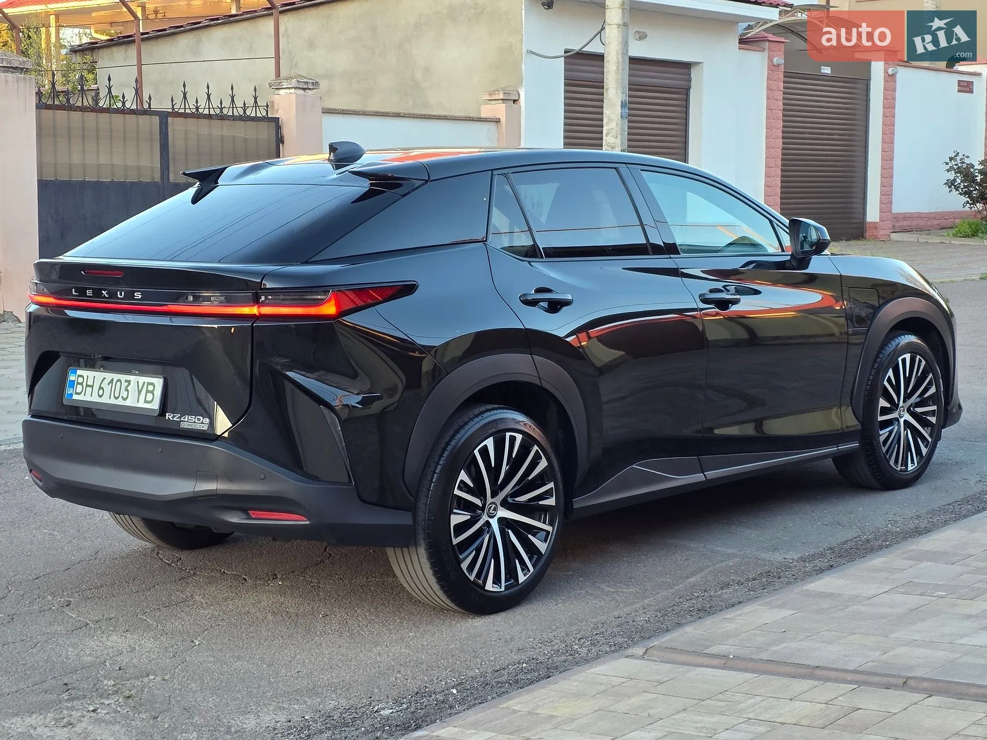 2023 Lexus RZ - мініатюра 14