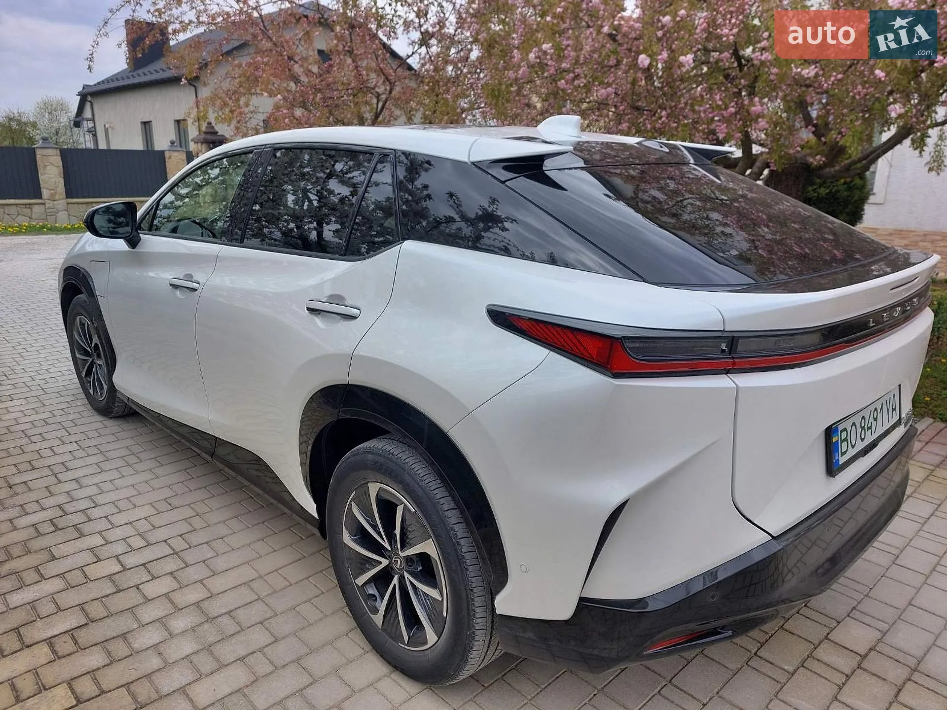 2024 Lexus RZ - мініатюра 2
