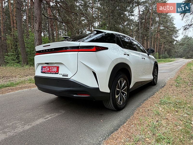Внедорожник / Кроссовер Lexus RZ 2024 в Киеве