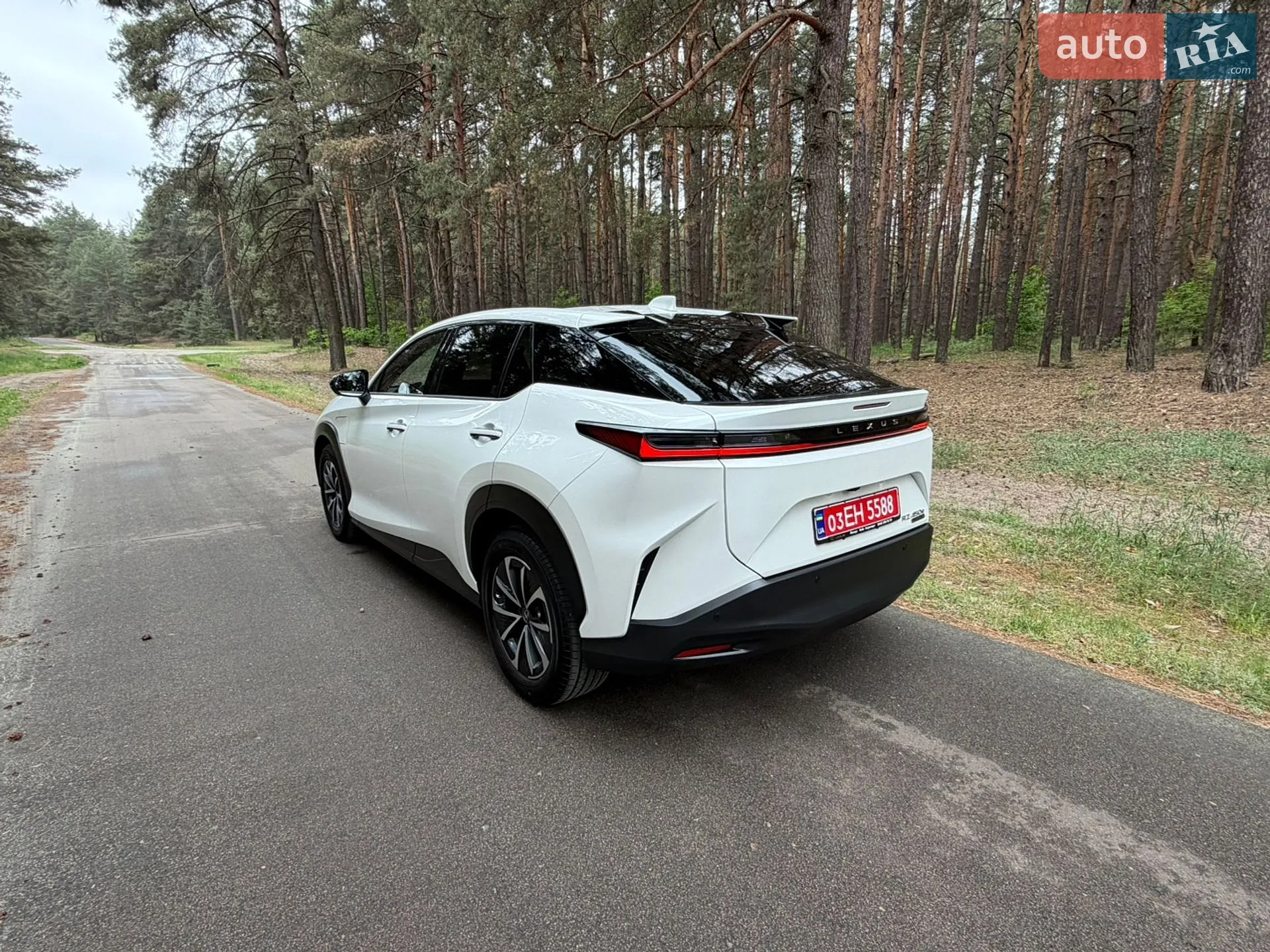 2024 Lexus RZ - мініатюра 29