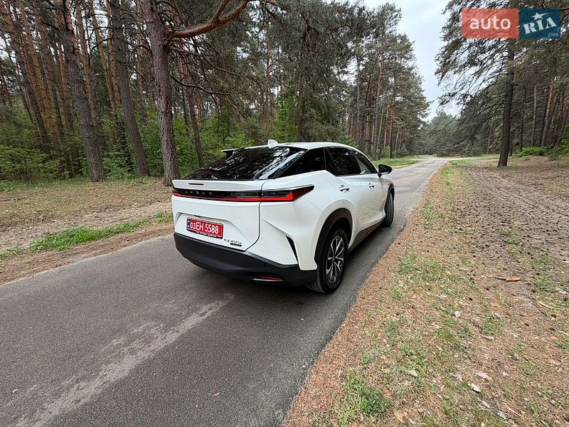 Внедорожник / Кроссовер Lexus RZ 2024 в Киеве