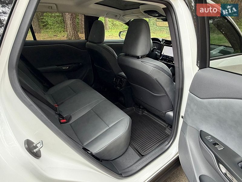 Внедорожник / Кроссовер Lexus RZ 2024 в Киеве