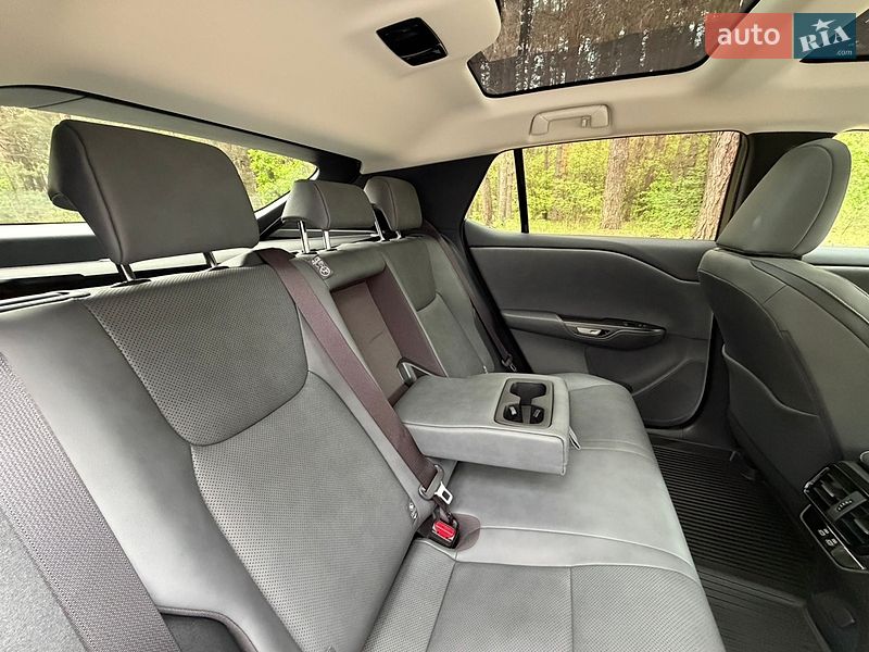Внедорожник / Кроссовер Lexus RZ 2024 в Киеве