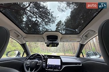 Внедорожник / Кроссовер Lexus RZ 2024 в Киеве