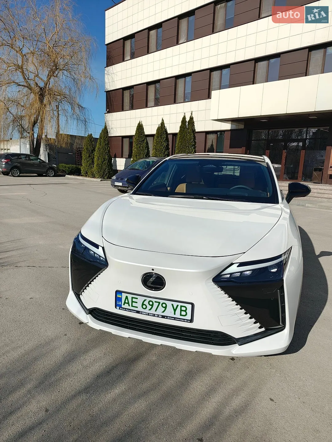 Lexus RZ 2024