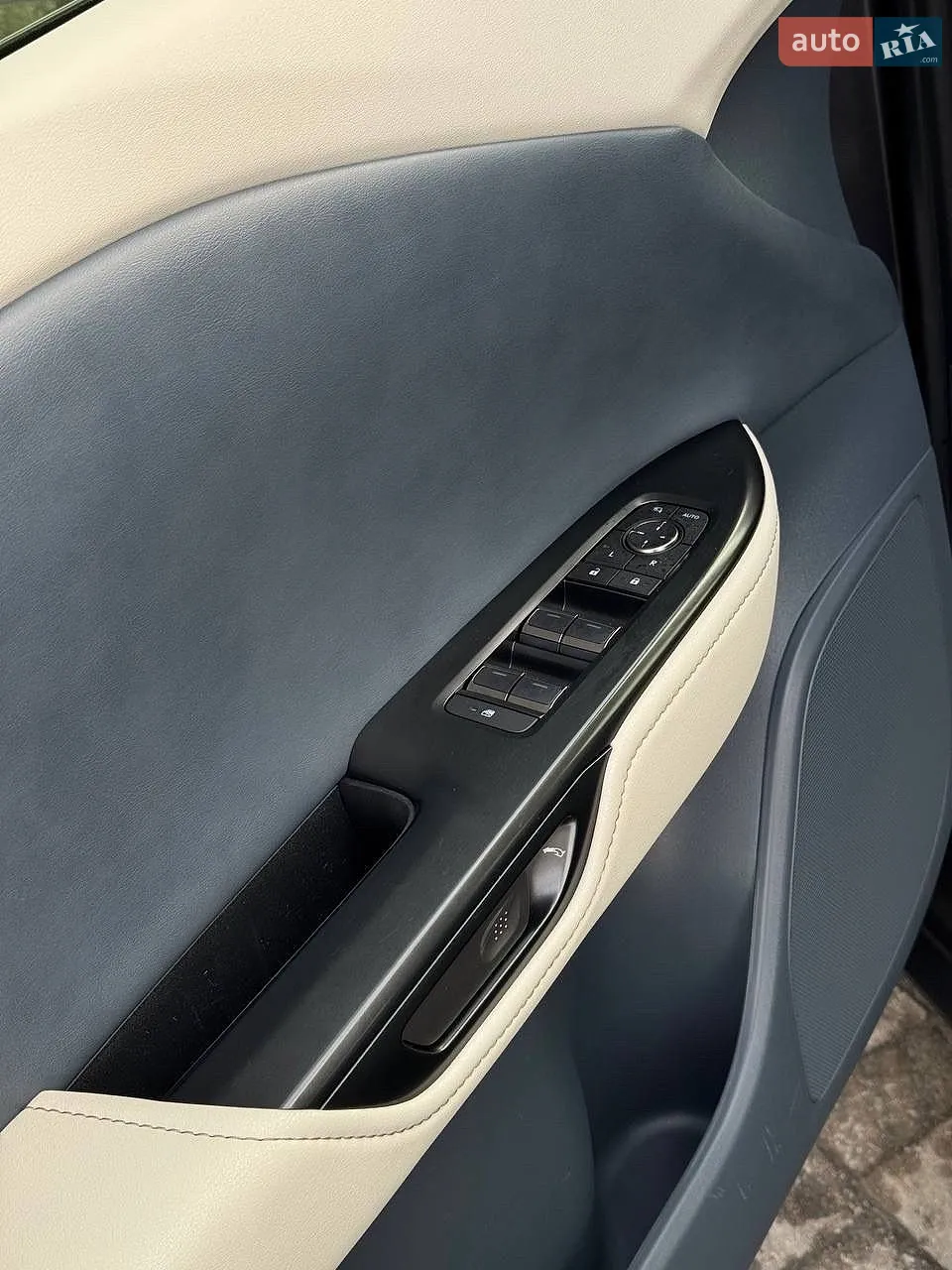 2024 Lexus RZ - мініатюра 23