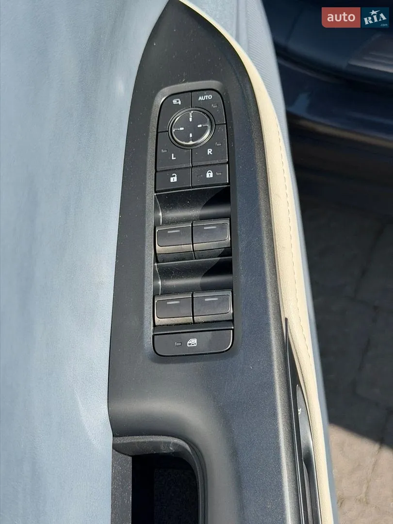 2024 Lexus RZ - мініатюра 23