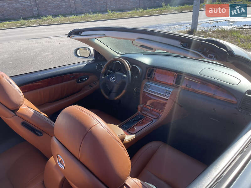 Кабриолет Lexus SC 2001 в Киеве