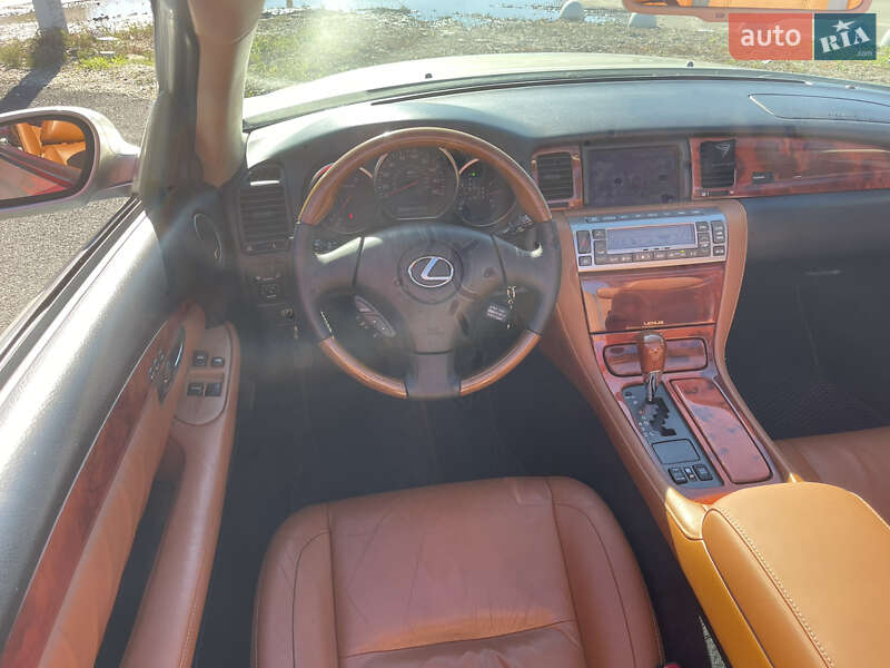 Кабриолет Lexus SC 2001 в Киеве