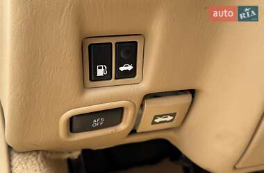 Кабриолет Lexus SC 2010 в Киеве