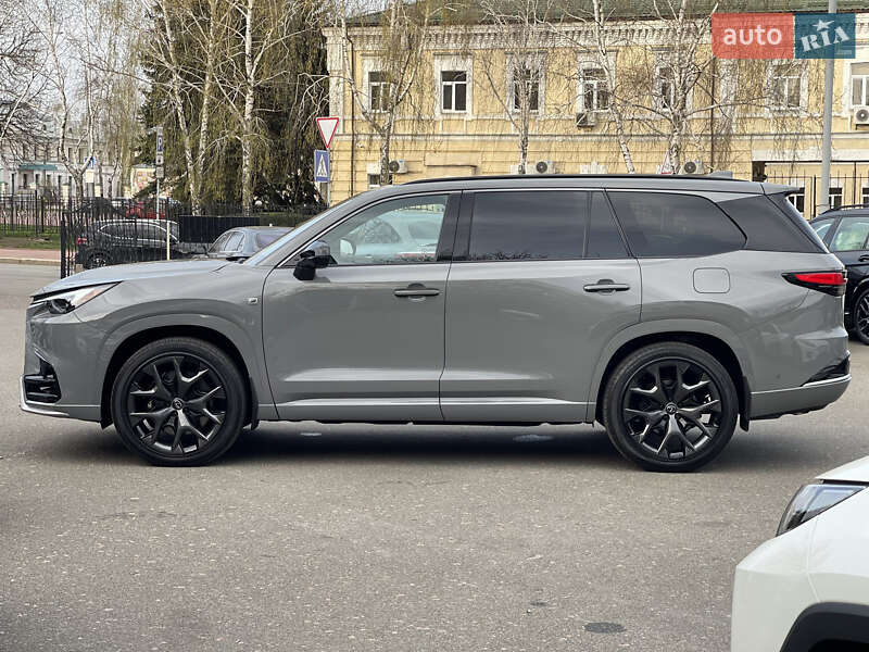 Внедорожник / Кроссовер Lexus TX 2024 в Киеве