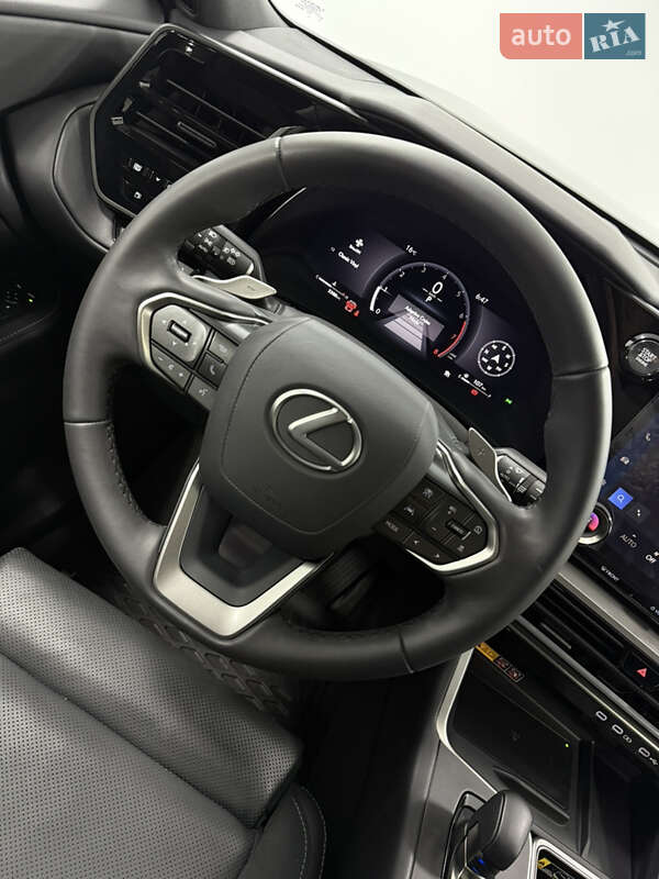 Внедорожник / Кроссовер Lexus TX 2024 в Одессе фото 24 Внедорожник / Кроссовер Lexus TX 2024 в Одессе