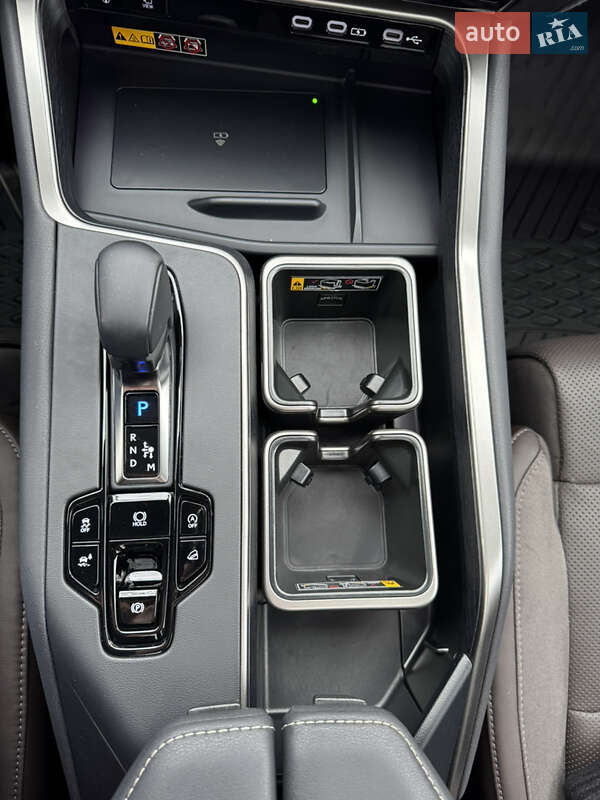 Позашляховик / Кросовер Lexus TX 2024 в Києві