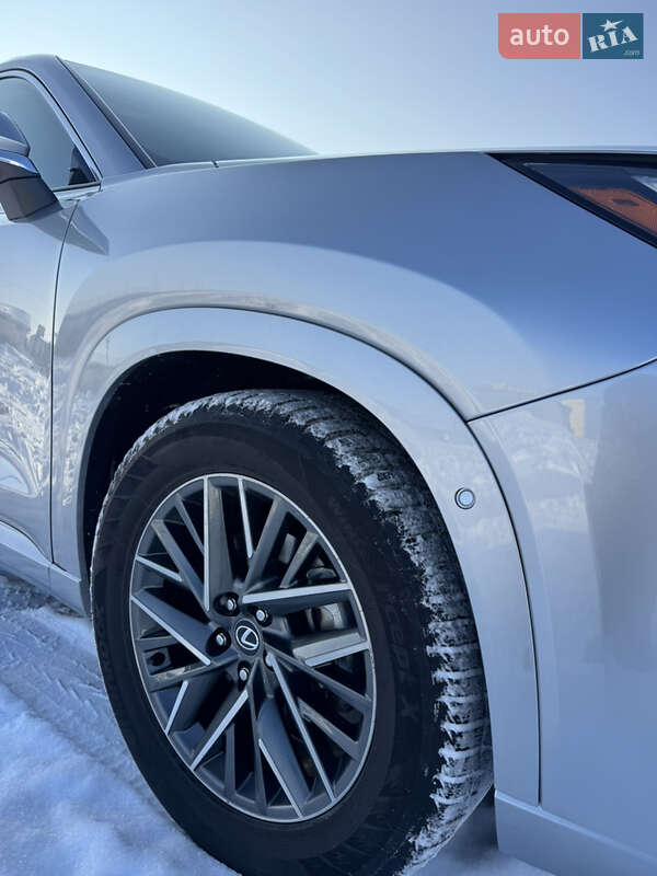 Внедорожник / Кроссовер Lexus TX 2024 в Житомире