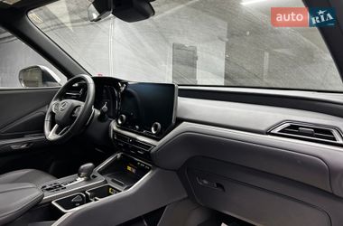 Внедорожник / Кроссовер Lexus TX 2024 в Черновцах