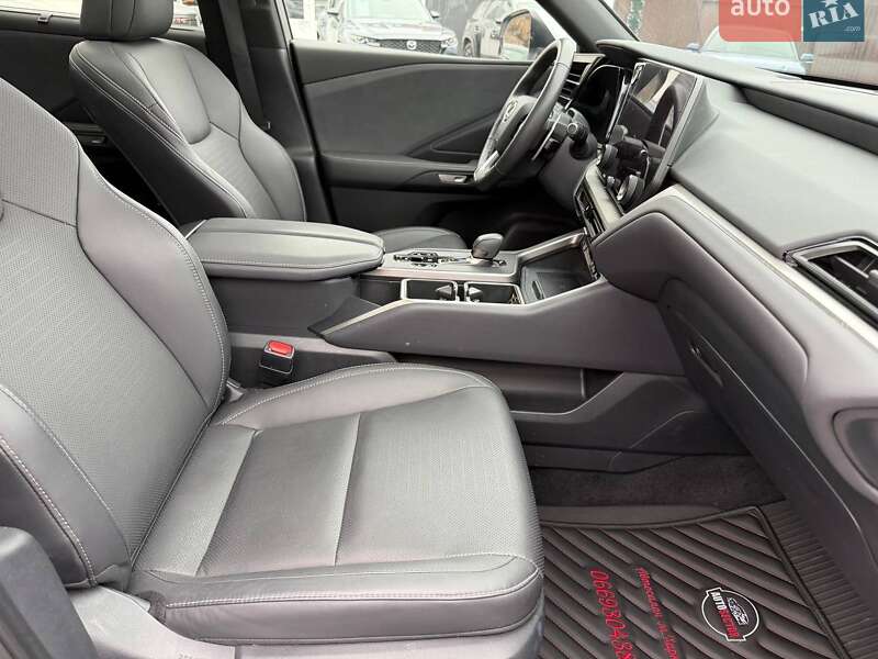 Внедорожник / Кроссовер Lexus TX 2024 в Харькове фото 56 Внедорожник / Кроссовер Lexus TX 2024 в Харькове