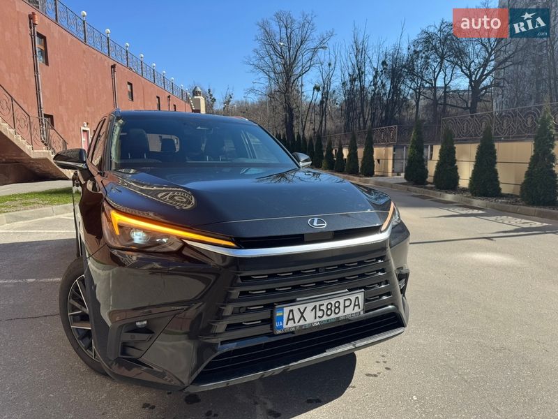 Позашляховик / Кросовер Lexus TX 2023 в Харкові