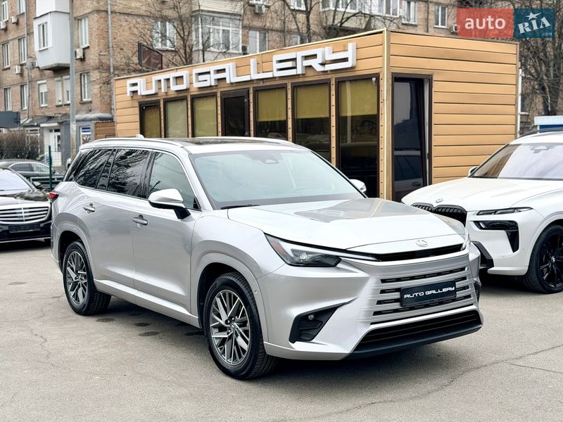 Позашляховик / Кросовер Lexus TX 2024 в Києві