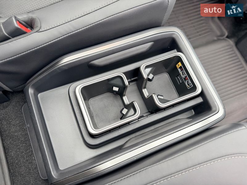 Позашляховик / Кросовер Lexus TX 2024 в Києві