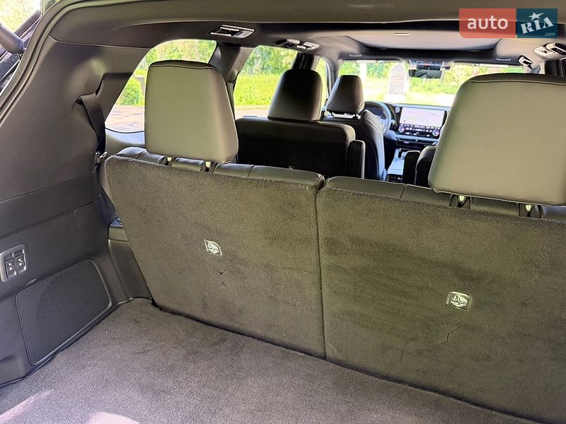 Внедорожник / Кроссовер Lexus TX 2024 в Киеве