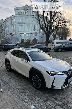 Позашляховик / Кросовер Lexus UX 2019 в Києві