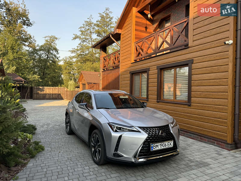 Внедорожник / Кроссовер Lexus UX 2020 в Ахтырке