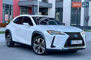 Внедорожник / Кроссовер Lexus UX 2019 в Киеве