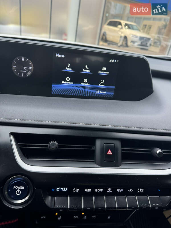 Позашляховик / Кросовер Lexus UX 2020 в Одесі