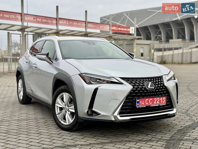 Позашляховик / Кросовер Lexus UX 2021 в Львові