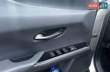 Внедорожник / Кроссовер Lexus UX 2020 в Харькове