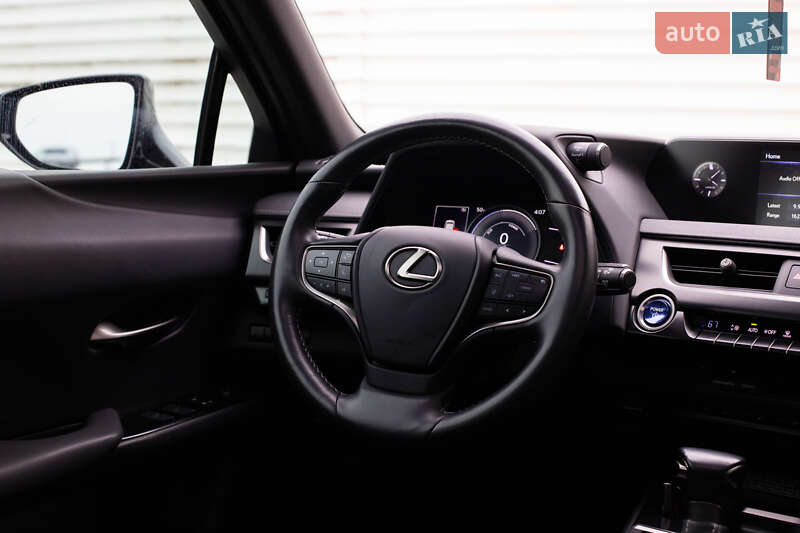 Позашляховик / Кросовер Lexus UX 2019 в Львові