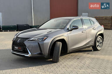 Внедорожник / Кроссовер Lexus UX 2020 в 