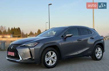 Внедорожник / Кроссовер Lexus UX 2020 в 