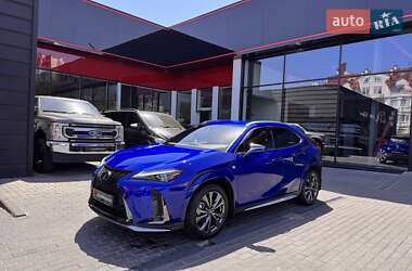 Позашляховик / Кросовер Lexus UX 2021 в 