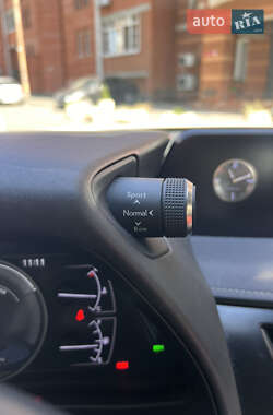 Позашляховик / Кросовер Lexus UX 2019 в Києві