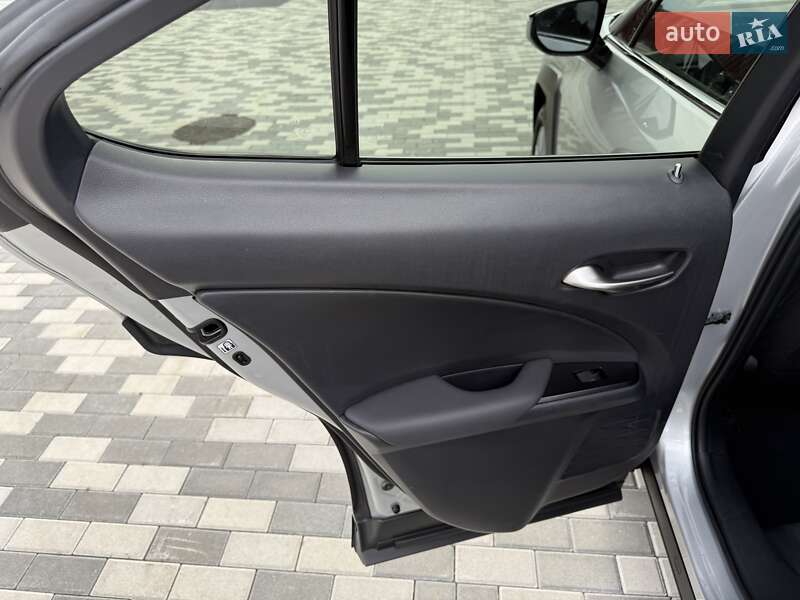 Позашляховик / Кросовер Lexus UX 2020 в Львові фото 23 Позашляховик / Кросовер Lexus UX 2020 в Львові