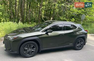 Внедорожник / Кроссовер Lexus UX 2020 в Киеве