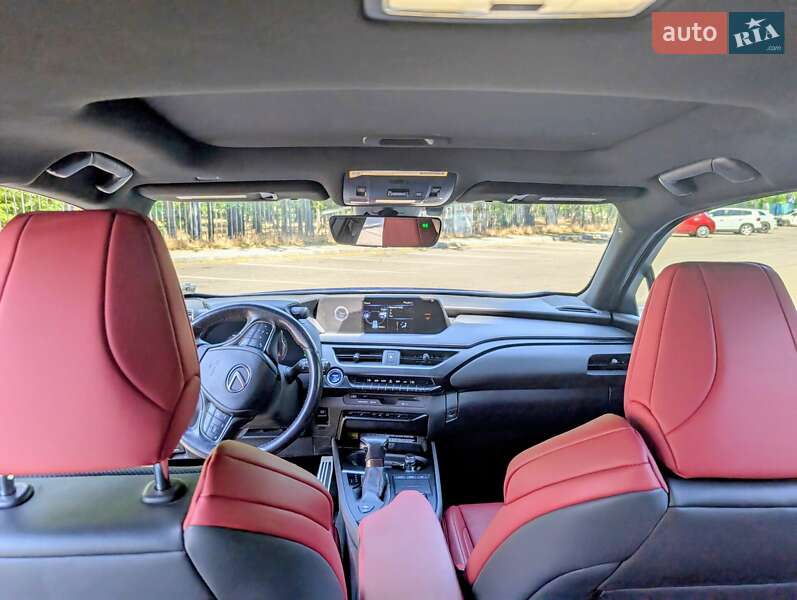 Позашляховик / Кросовер Lexus UX 2019 в Одесі фото 44 Позашляховик / Кросовер Lexus UX 2019 в Одесі