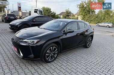 Позашляховик / Кросовер Lexus UX 2020 в 